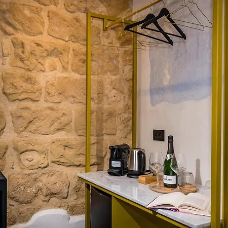 Art E Dimora - Boutique Room. Bed & Breakfast Castellammare del Golfo