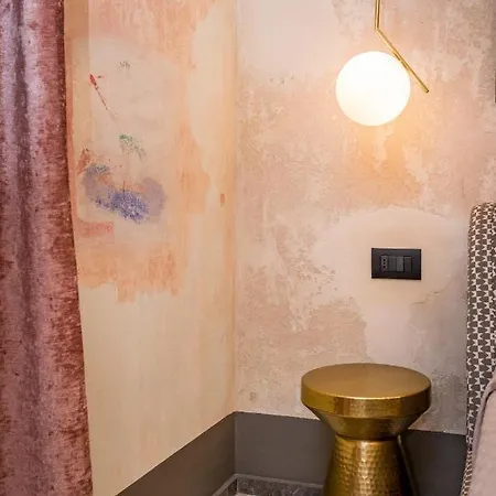 Bed & Breakfast Art E Dimora - Boutique Room. *